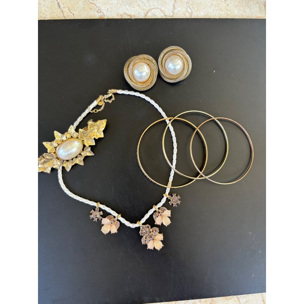 Vintage Gold-Tone Jewelry Set W/ Faux Pearls & Rhinestones - necklace hair clip